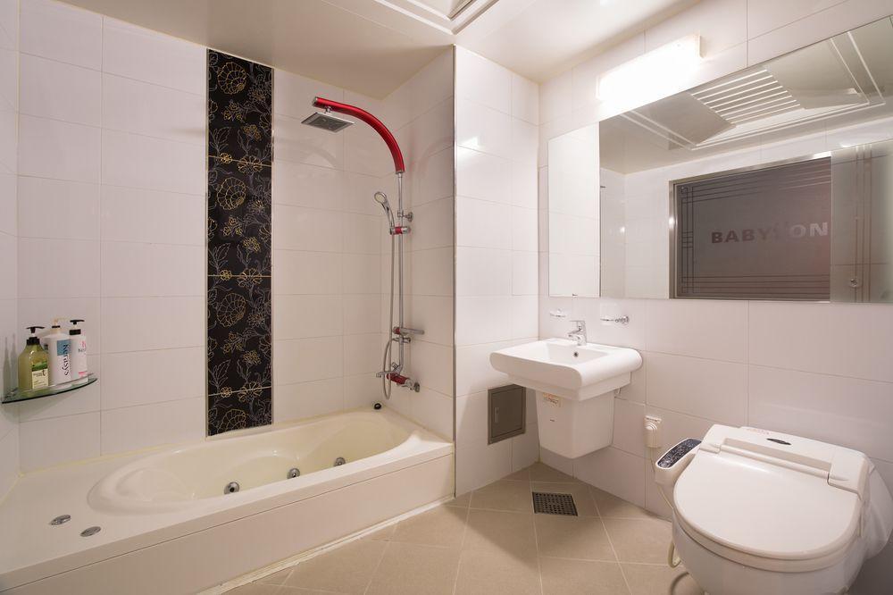 Hotel Tirol Seul Esterno foto