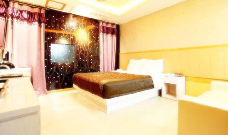 Hotel Tirol Seul Esterno foto