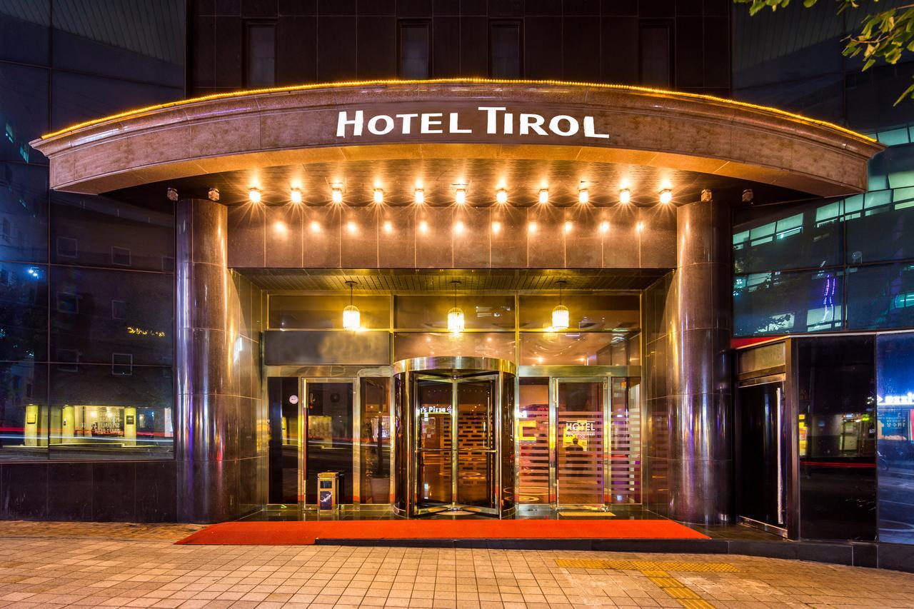 Hotel Tirol Seul Esterno foto