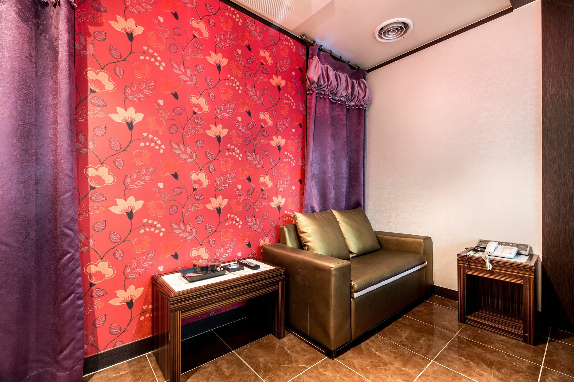 Hotel Tirol Seul Esterno foto